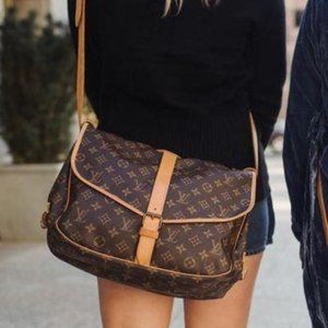 authentic Louis Vuitton LV Shoulder Bag Saumur 35